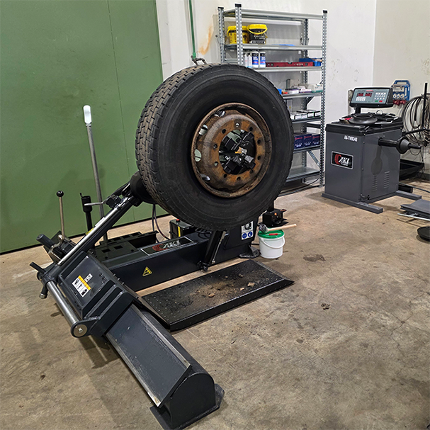 Vélaverkstæði Þóris - Dekkjaþjónusta